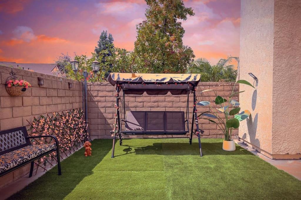 La Sunny House Beautiful Yard 7 Rooms 4 Bathrooms Near Disneyland & Hollywood & Downtown Hacienda Heights Extérieur photo