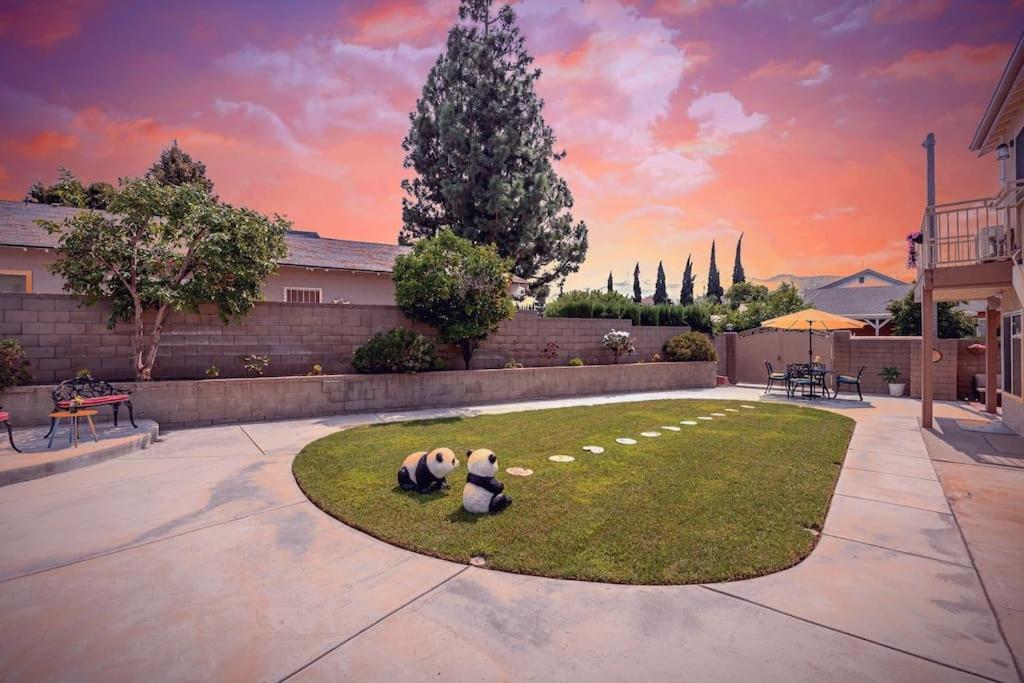 La Sunny House Beautiful Yard 7 Rooms 4 Bathrooms Near Disneyland & Hollywood & Downtown Hacienda Heights Extérieur photo